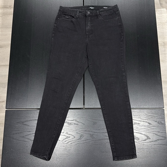 Nine West Denim - Nine West Black Denim Skinny Jeans - 10